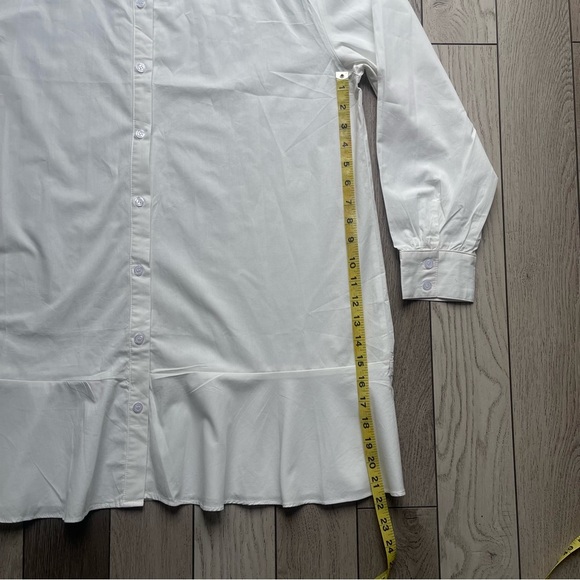 Vici White Button-Up Blouse with Ruffle Hem - Picture 5 of 5
